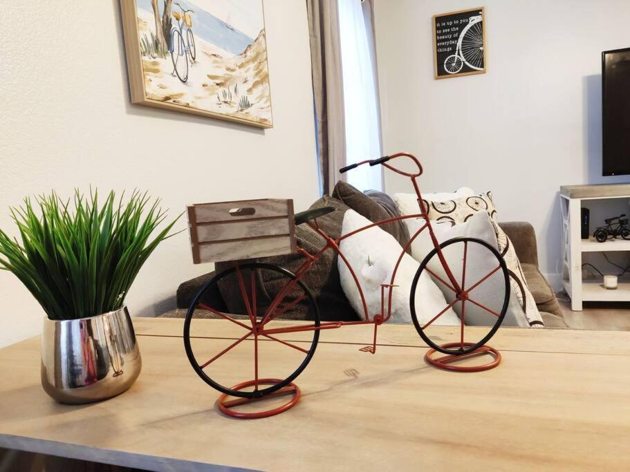 Venice Beach Within 5 Min Drive, Near The Tennis Courts And Park, Sleeps 5 Nokomis Dış mekan fotoğraf